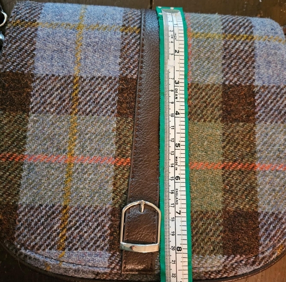 Harris Tweed Green and Brown Crossbody Bag - Picture 5 of 6